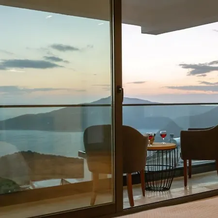 Loft Kalkan With Jacuzzi-sauna And Heating Swimming Pool Villa