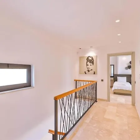 Loft Kalkan With Jacuzzi-sauna And Heating Swimming Pool *